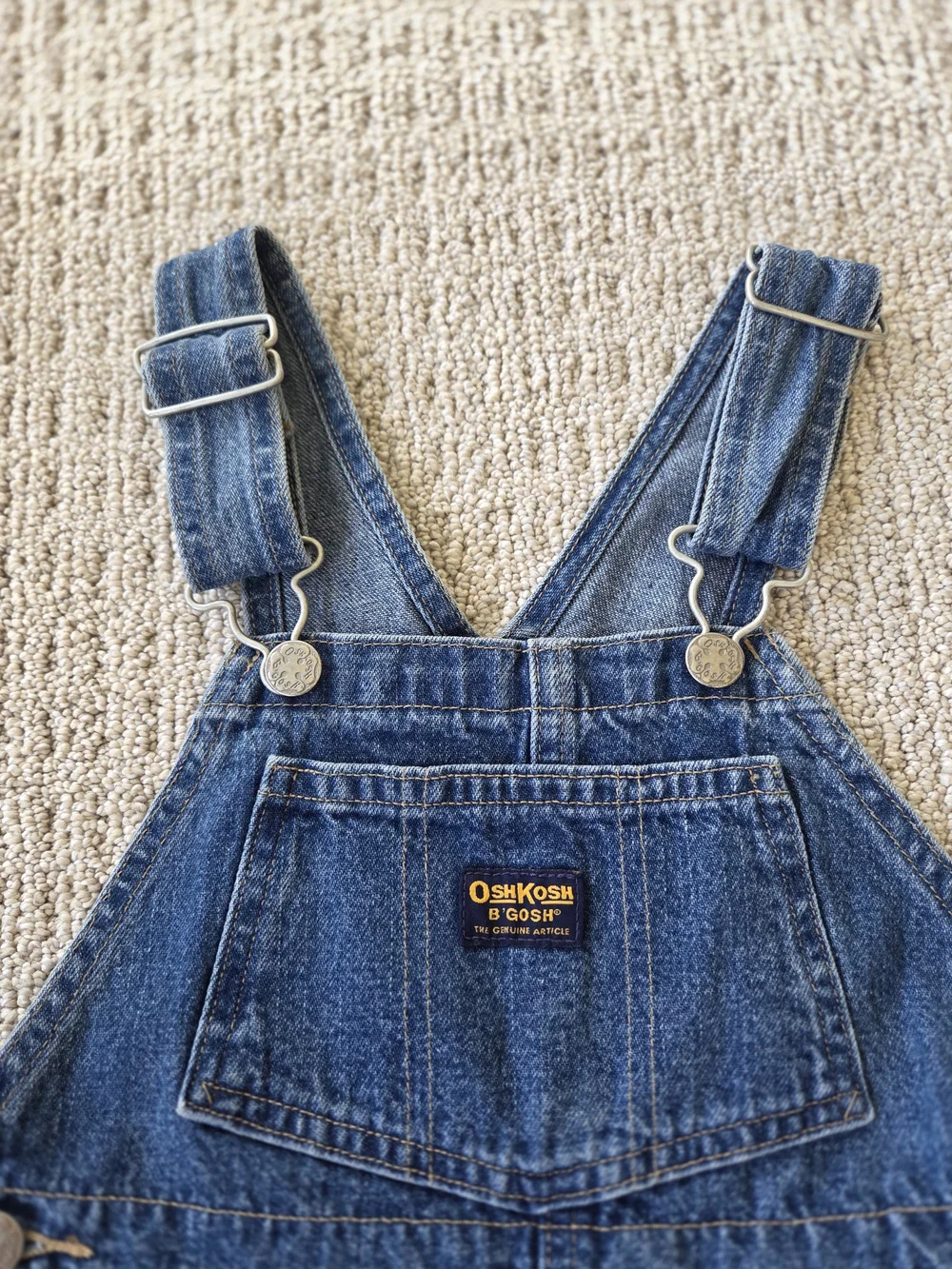90's Vintage OshKosh B'gosh Dark Blue Denim Kids Shortall Overalls
